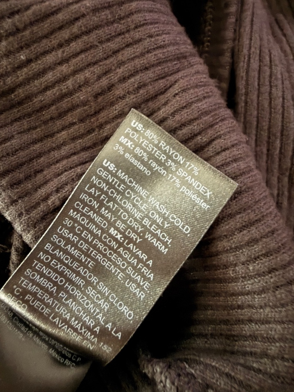 WHBM Asymmetrical Rib Snit Top - Picture 7 of 7